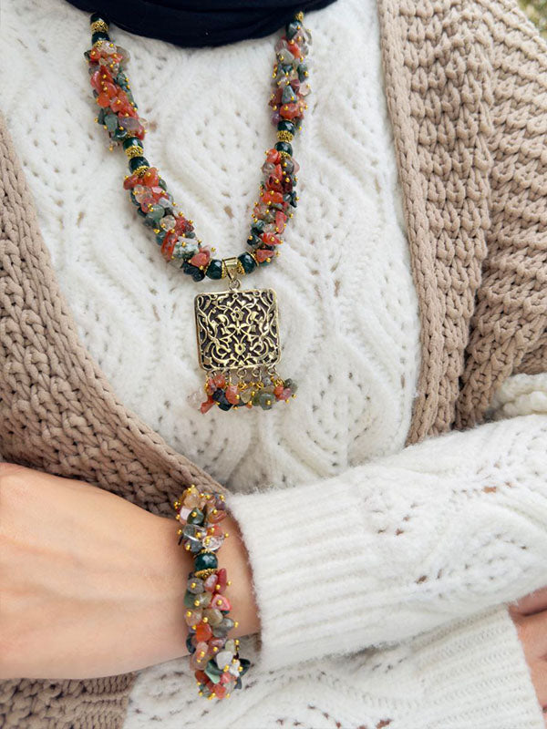 Handmade Agate Stone Jewelry Set – Arabic Art Pendant