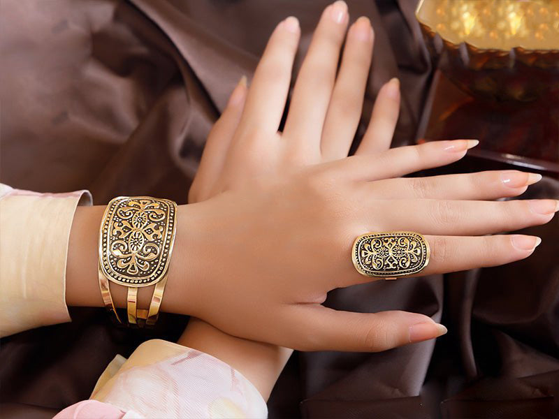 Vintage Oriental Engraved Copper Set – Bracelet & Ring