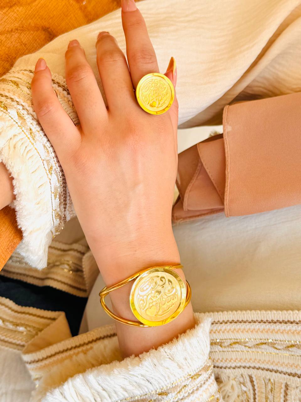 Words from the Heart – Arabic Calligraphy Jewelry - Gold-Plated