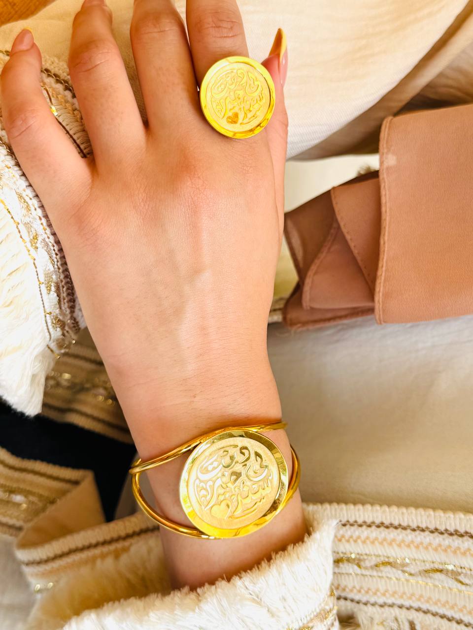 Words from the Heart – Arabic Calligraphy Jewelry - Gold-Plated