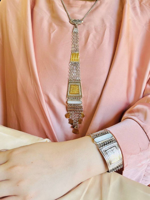 Heritage Elegance – Silver & Gold Plated Arabic Shell Jewelry Set