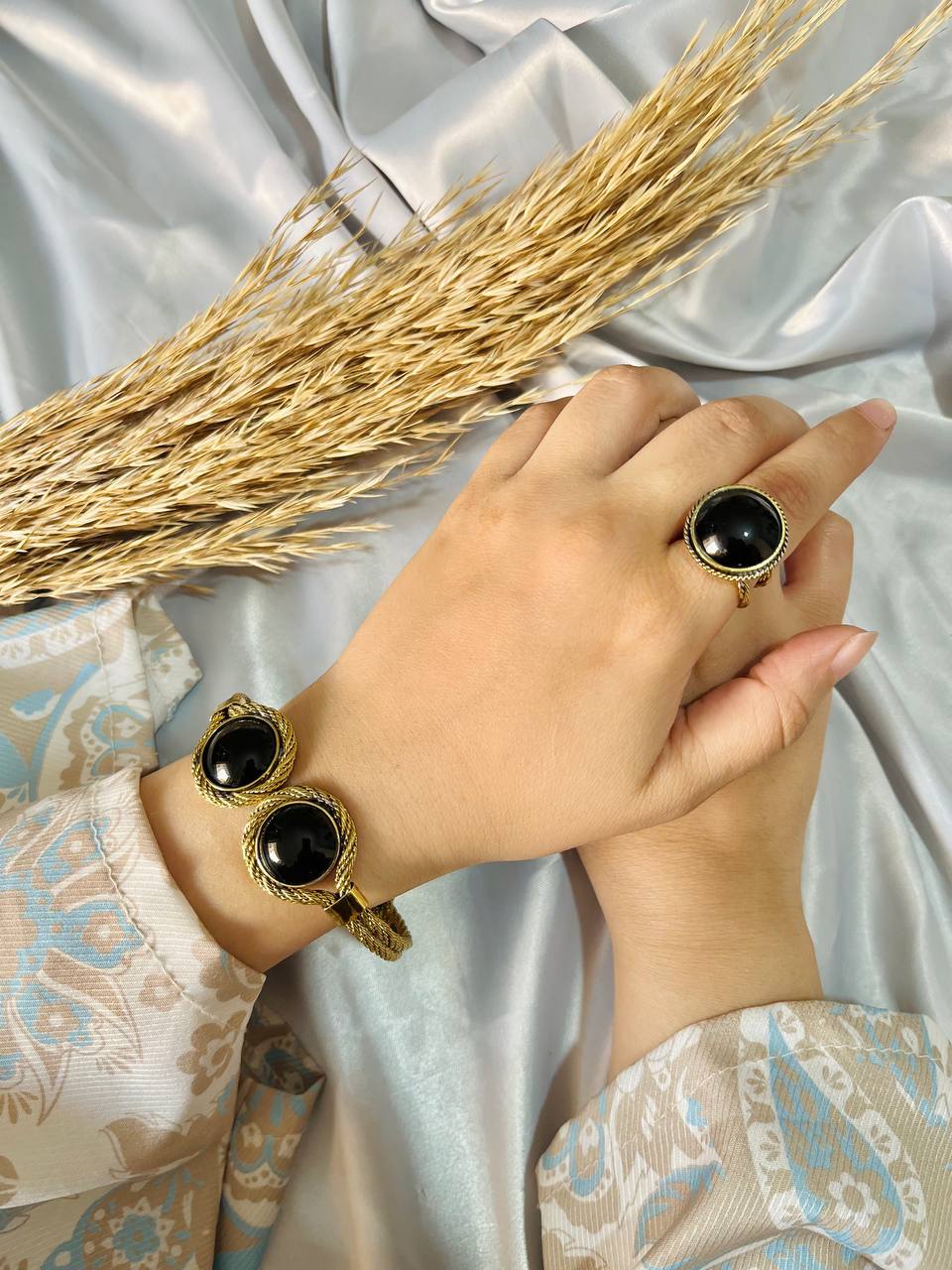 Twisted Copper Agate Set – Black & Green Collection