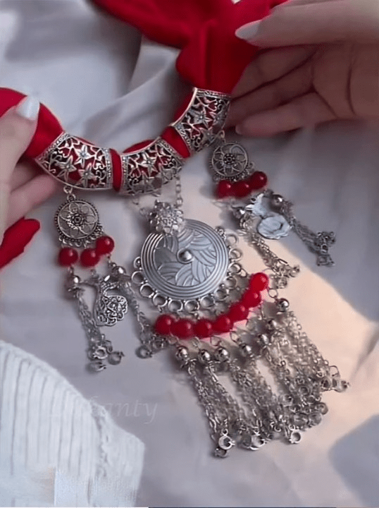 Red Bedouin Metal Pendant Necklace Scarf