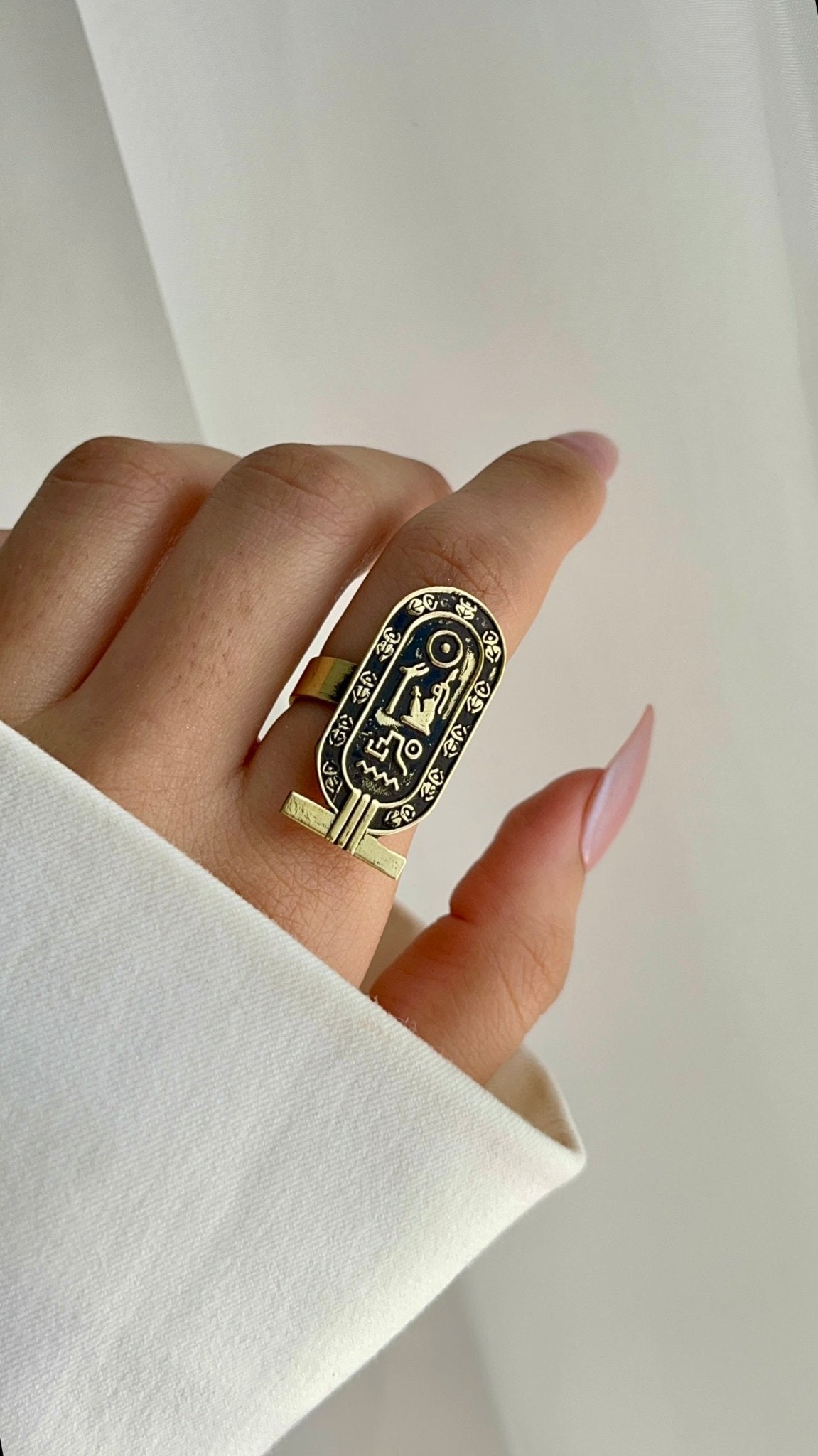 Egyptian Cartouche Ring in Copper – Vintage Pharaonic Style