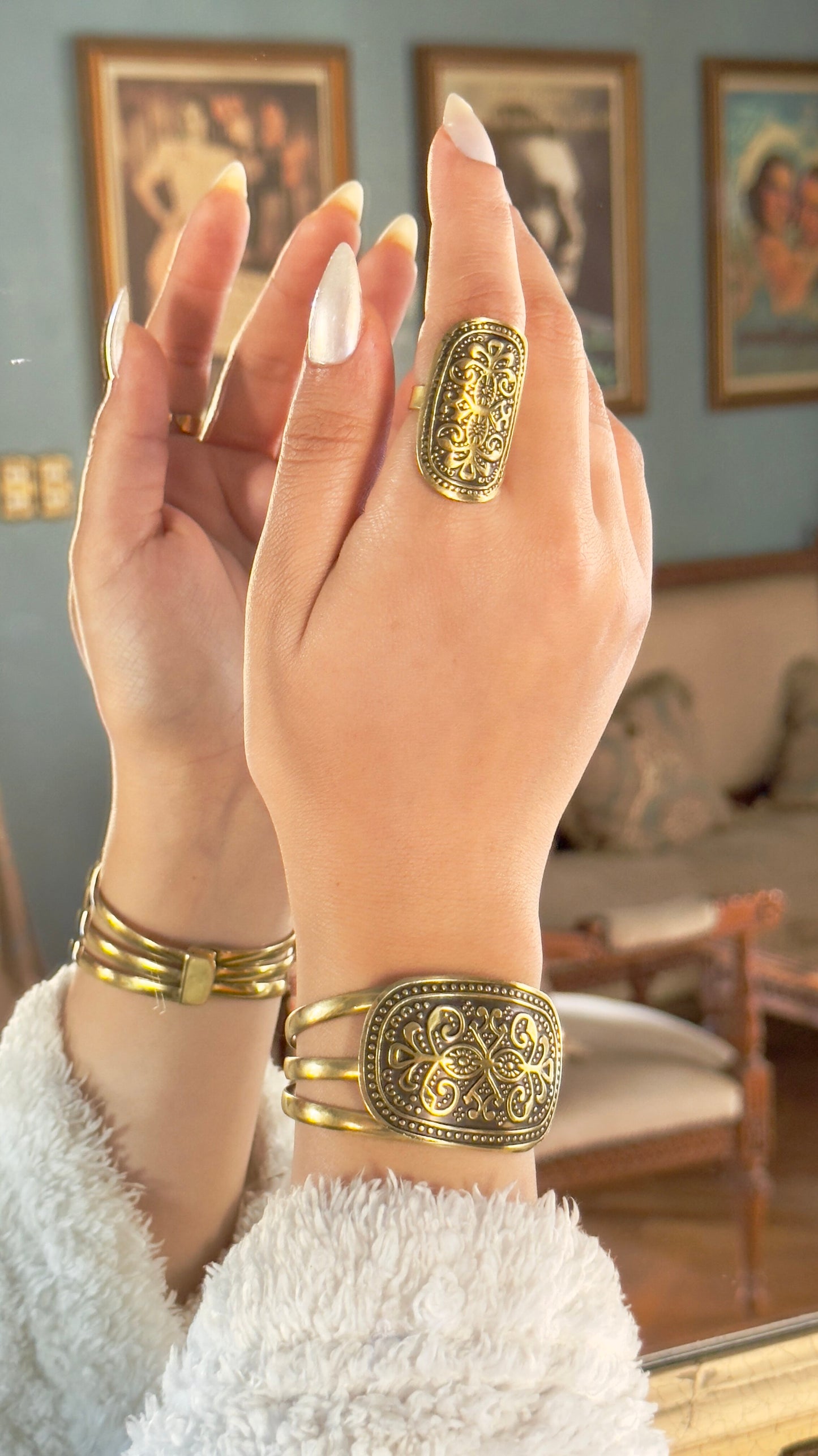 Vintage Oriental Engraved Copper Set – Bracelet & Ring