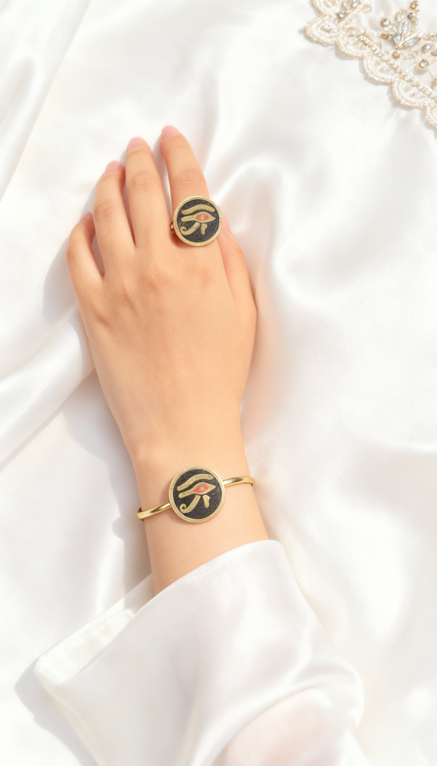 Pharaonic Wisdom Set – Copper Jewelry Inspired by Egyptian Mythology